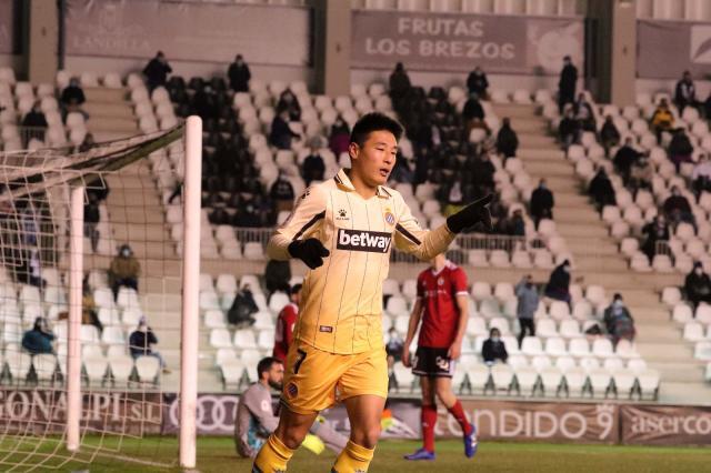 世界杯八强对阵-【国王杯】武磊首发头球建功 西班牙人2比0晋级